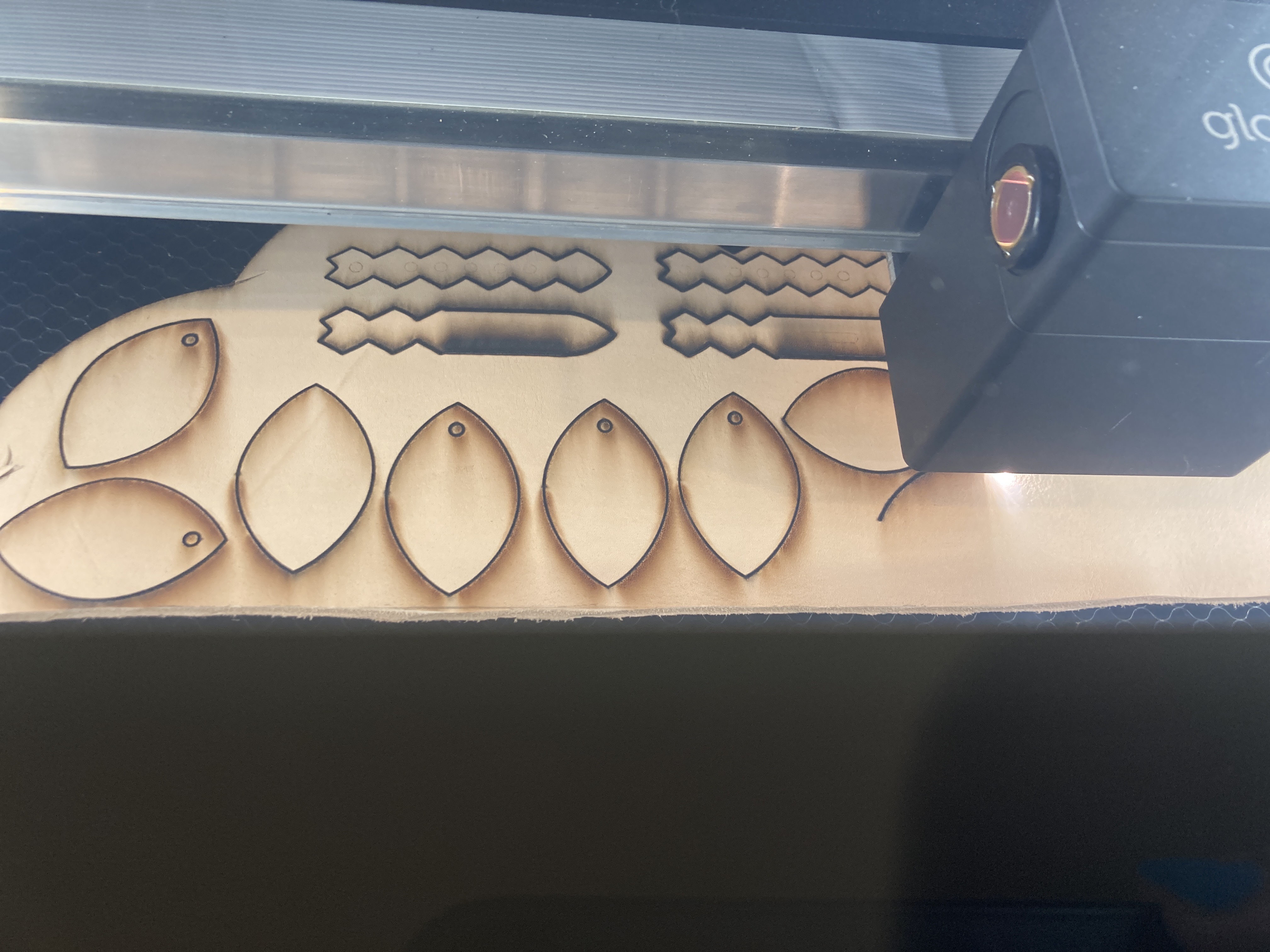 Vyrlli armour component